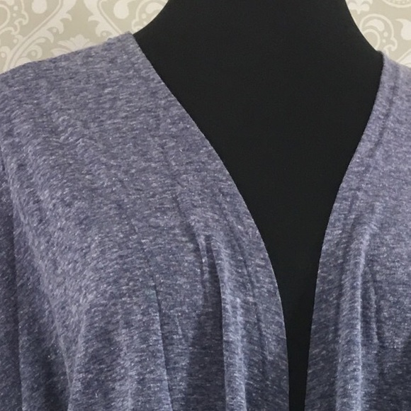 BNWT LulaRoe Lindsay - Picture 2 of 2